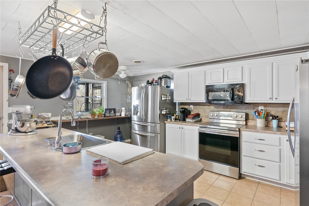 138 Clearwater Shores Road Fair Play, SC 29643 - Photo 7 of 35 Gallery Image 7