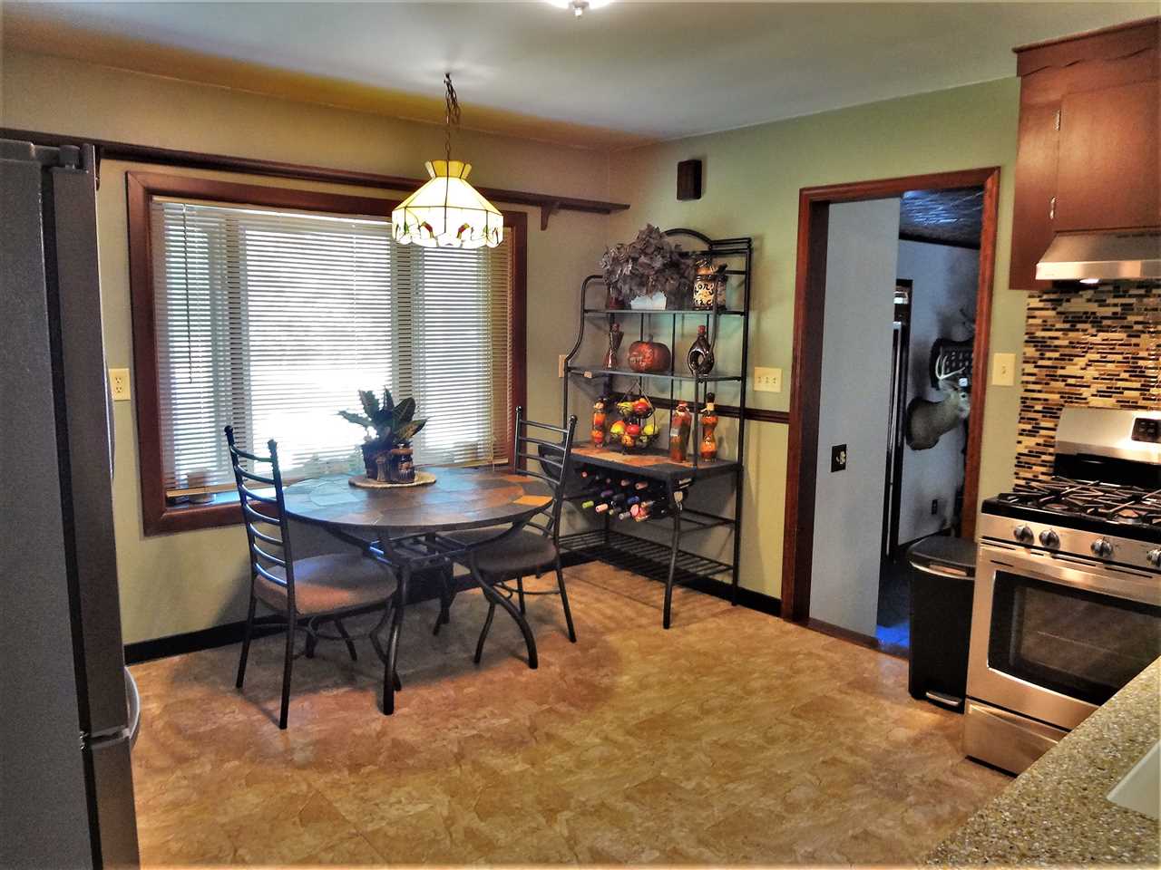 22612 North Hampton Road Chillicothe, IL 61523 - Photo 4 of 36 Gallery Image 4