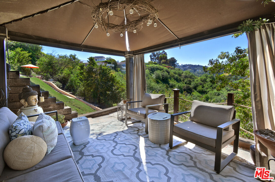 4039 Cody Road Sherman Oaks, CA 91403 - Photo 34 of 52