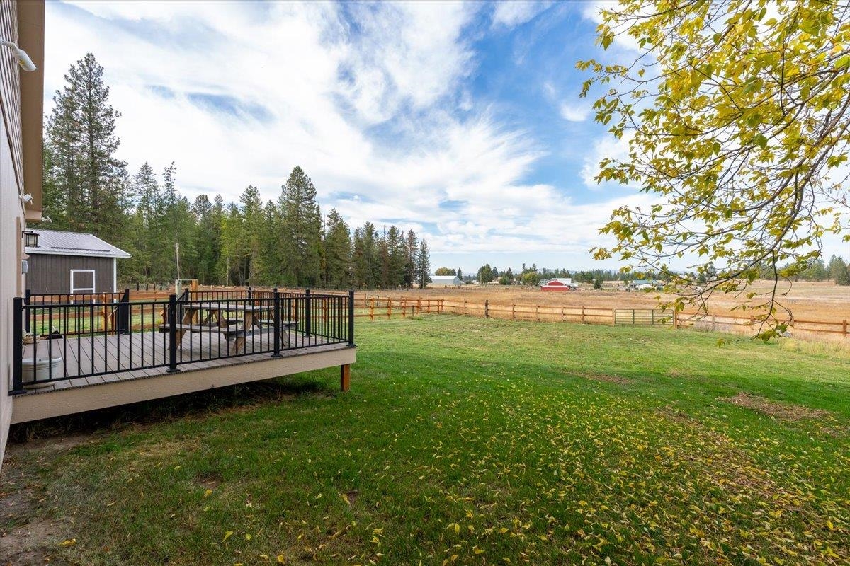 30520 North Cleveland Road Deer Park, WA 99006 - Photo 8 of 50 Gallery Image 8
