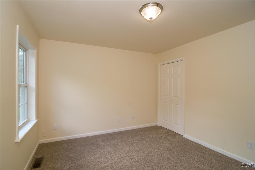 1315 Kroucher Road Stroudsburg, PA 18360 - Photo 11 of 49