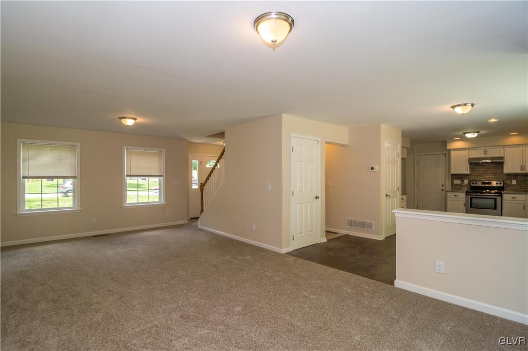 1315 Kroucher Road Stroudsburg, PA 18360 - Photo 7 of 49