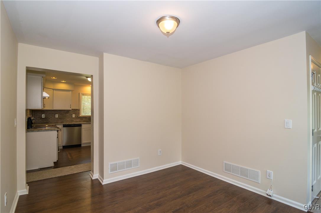 1315 Kroucher Road Stroudsburg, PA 18360 - Photo 8 of 49