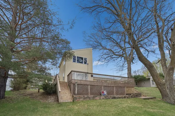 $325,000 | 26365 733rd Avenue, Dassel, MN 55325