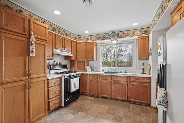 $325,000 | 26365 733rd Avenue, Dassel, MN 55325