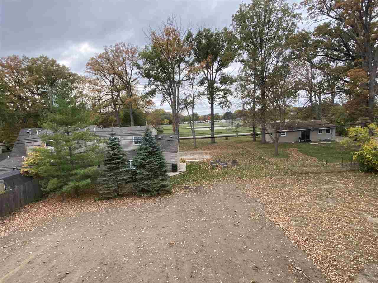 3174 Emmons Avenue Rochester, MI 48307 - Photo 43 of 43 50011314-42.JPG