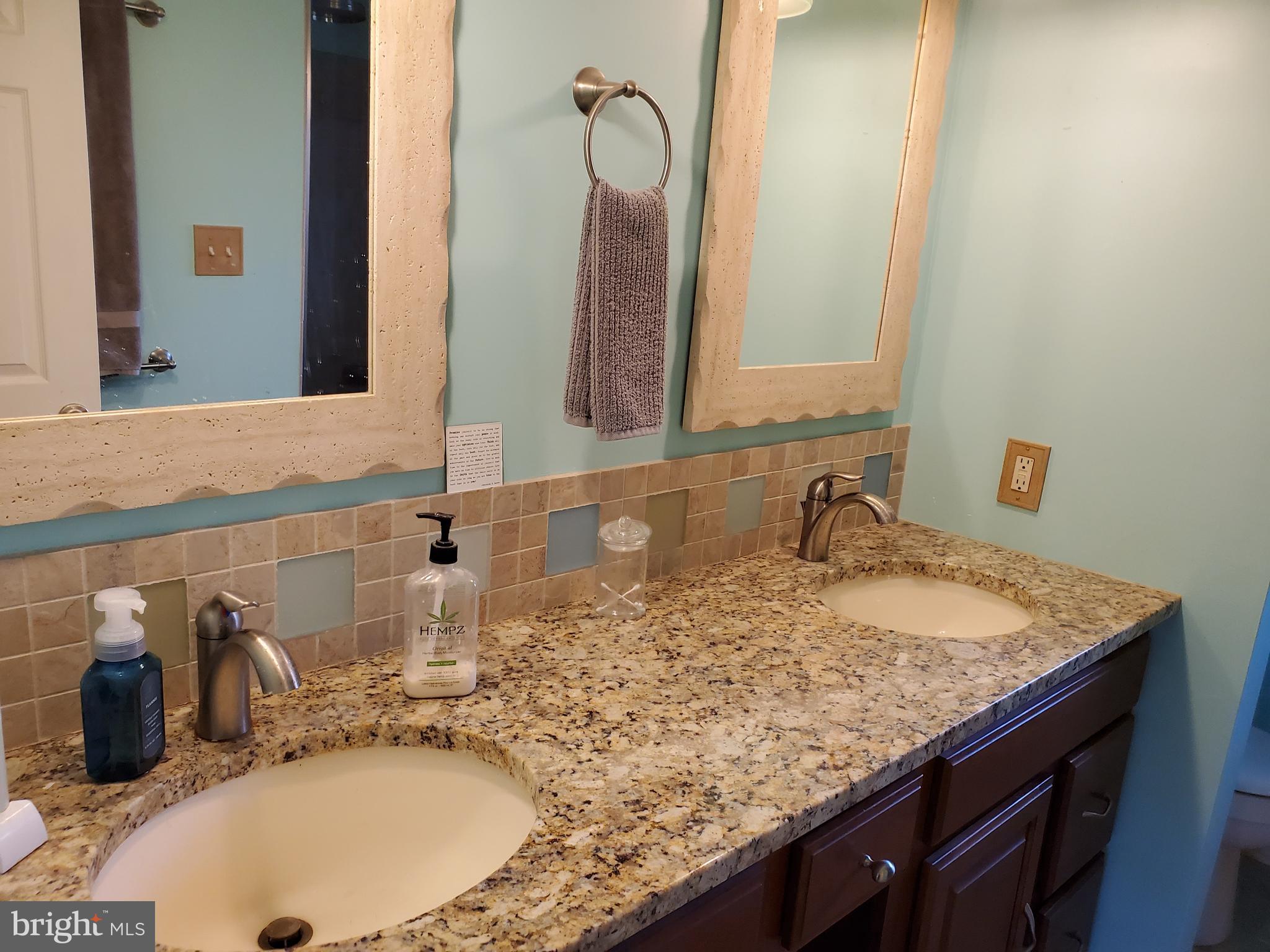 811 Hunter Road Easton, PA 18040 - Photo 14 of 24 Gallery Image 14