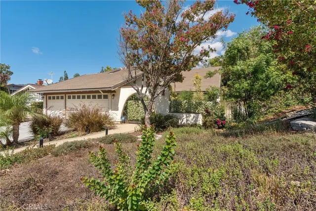 $1,595,000 | 28801 Barragan Street, Agoura Hills, CA 91301