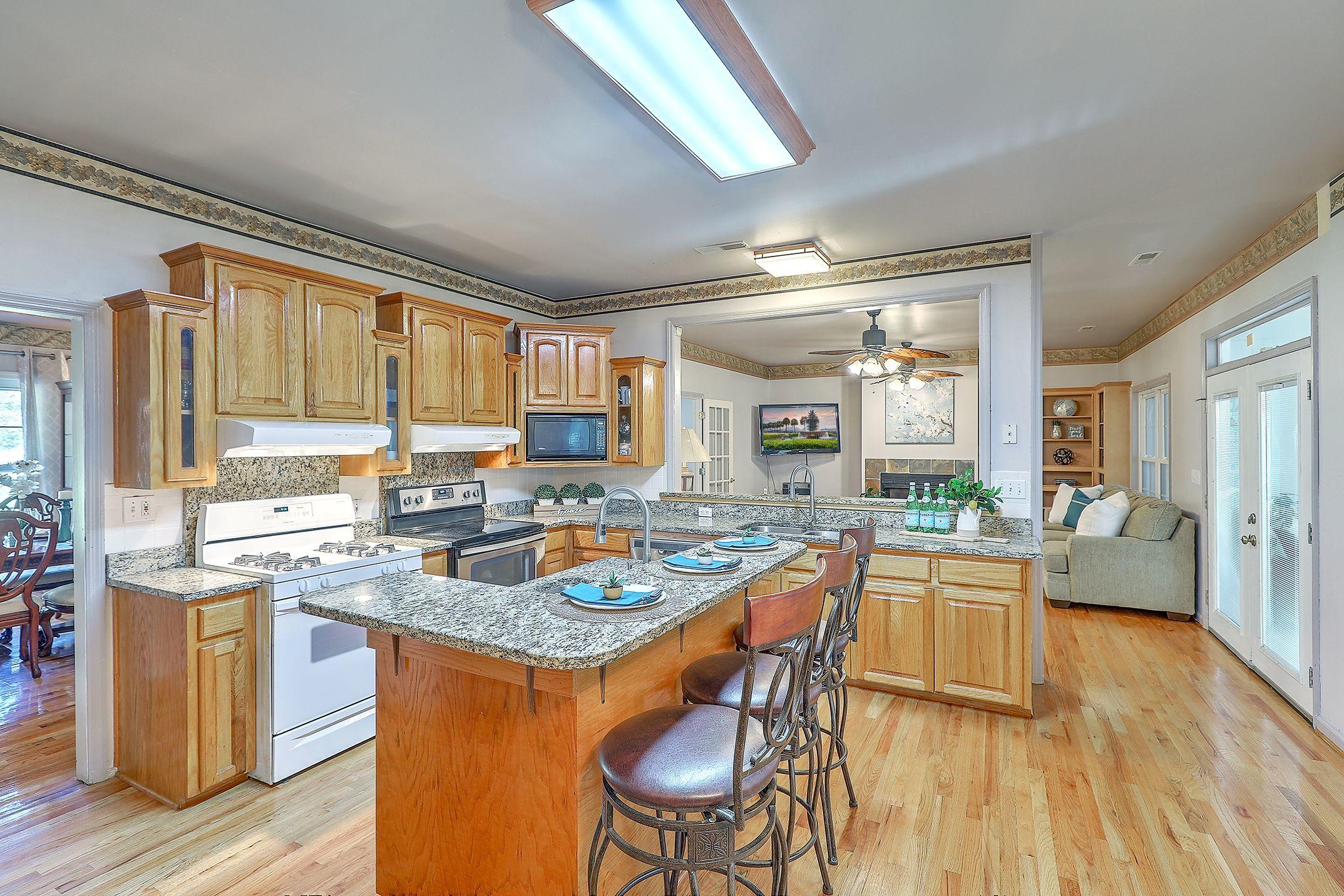 3120 Estate Road Moncks Corner, SC 29461 - Photo 15 of 34 3120 E14