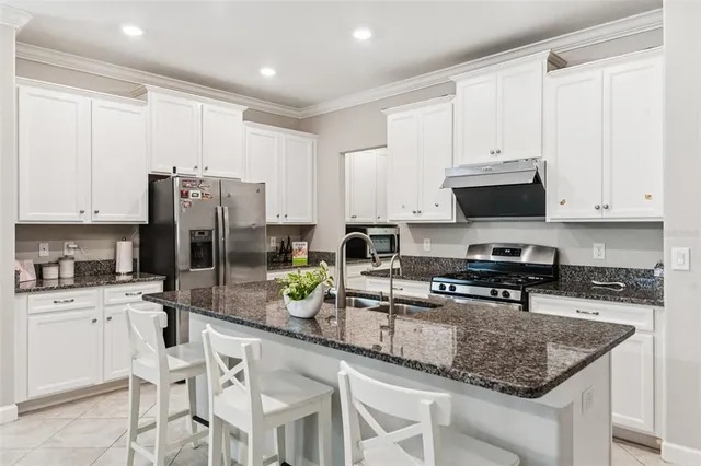 $549,000 | 24928 Lambrusco Loop, Lutz, FL 33559