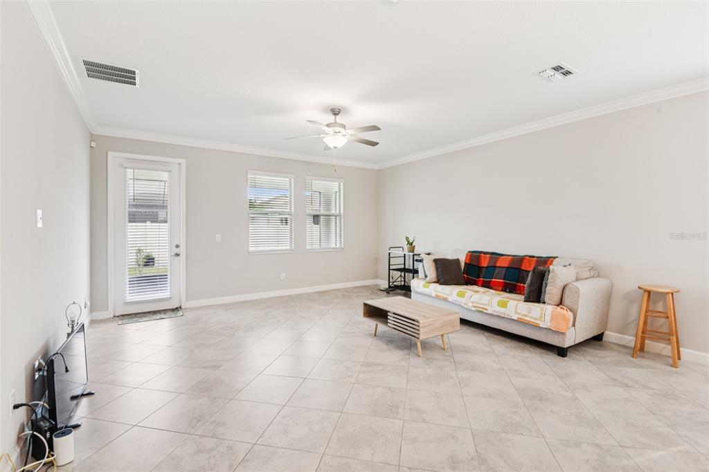 24928 Lambrusco Loop Lutz, FL 33559 - Photo 5 of 57