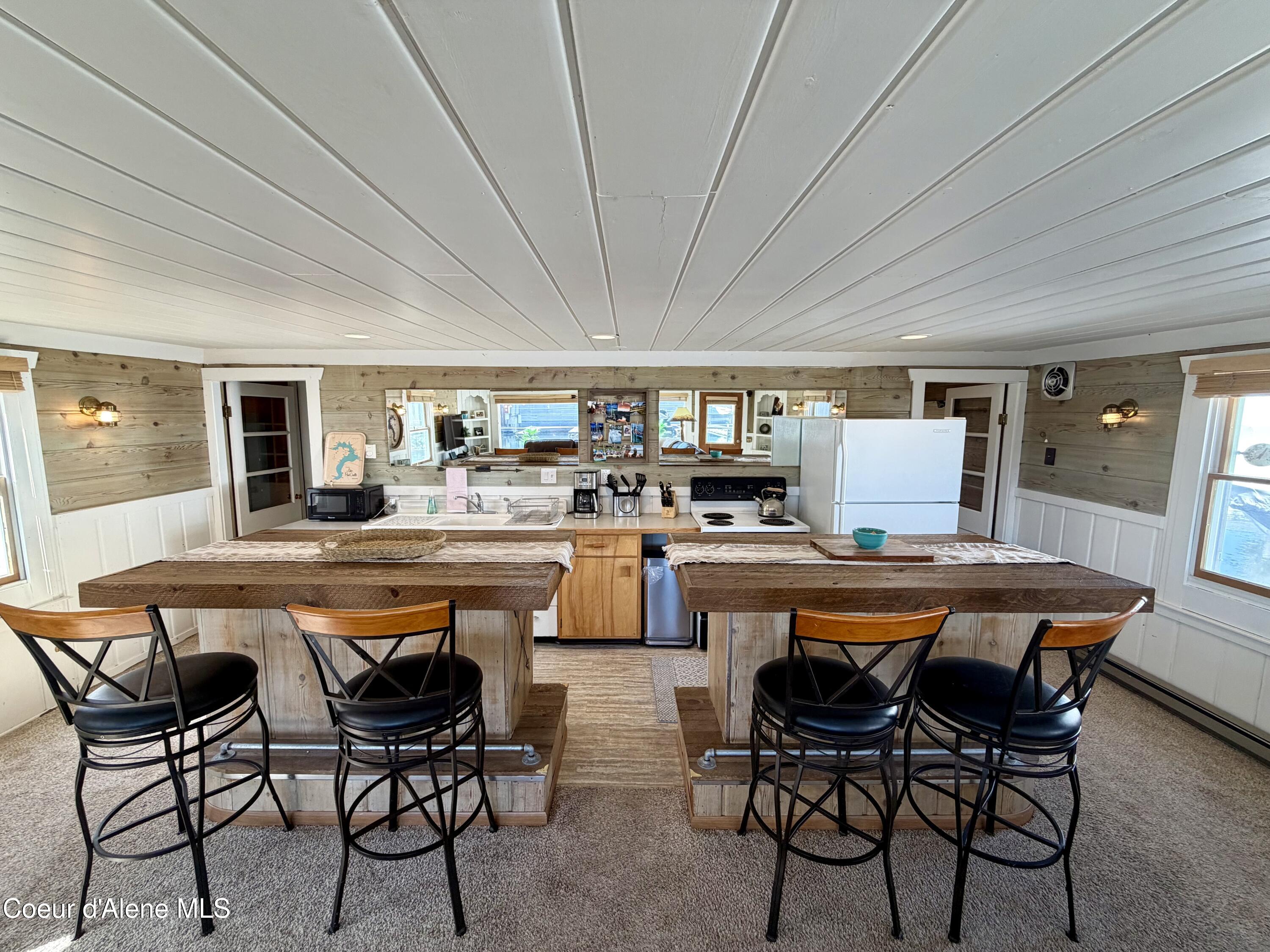 34141 North Scenic Bay C Dock Road Bayview, ID 83803 - Photo 13 of 49 KITCHEN