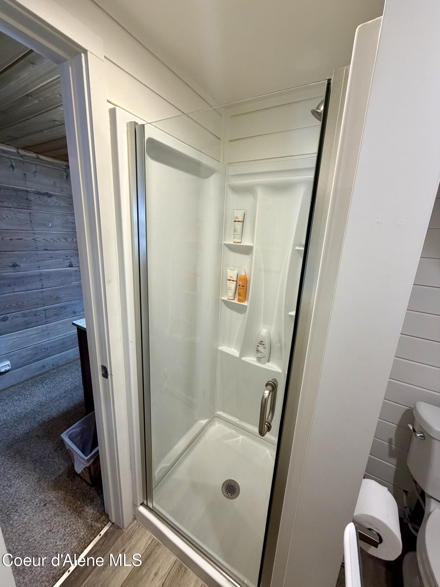 34141 North Scenic Bay C Dock Road Bayview, ID 83803 - Photo 43 of 49 BATHROOM