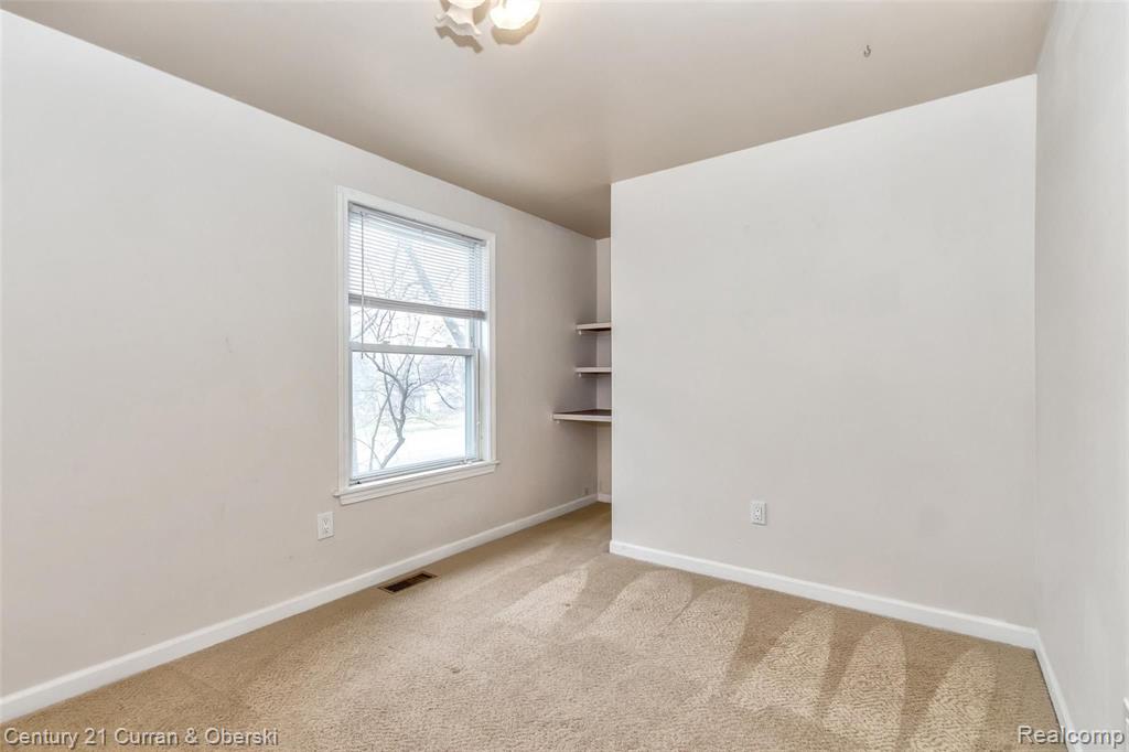 3379 Crooks Road Troy, MI 48084 - Photo 14 of 24