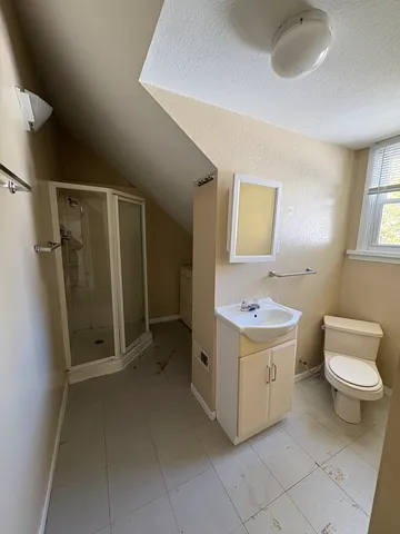 $295,000 | 307 South McLean Street, Bloomington, IL 61701