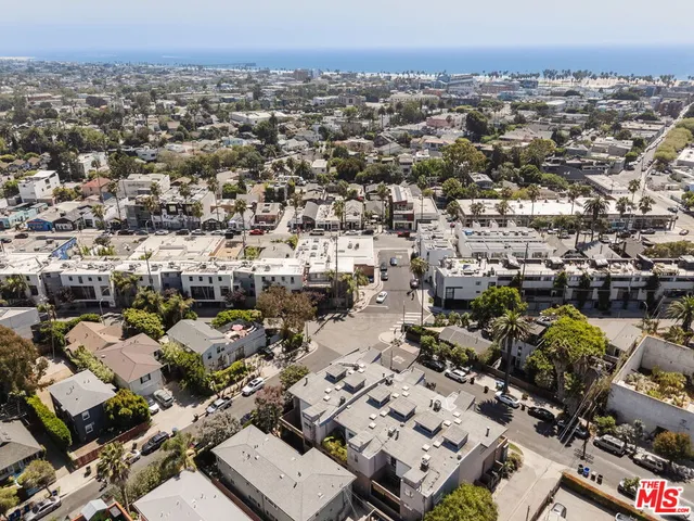 $10,000 | 1132 5th Avenue, Venice, CA 90291