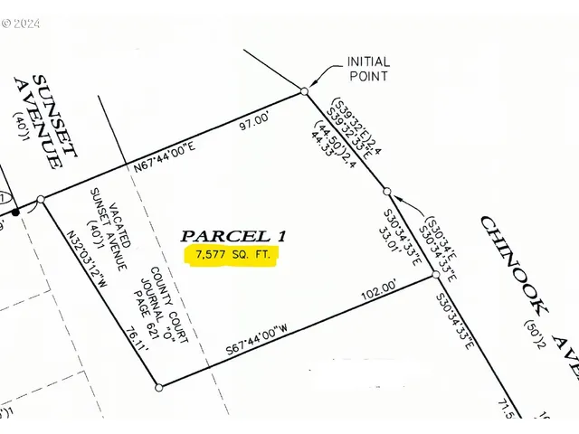 a view of a indoor basketball court