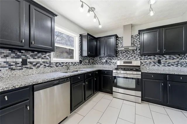 $425,000 | 1241 Pine Acre Drive Northeast, Sugar Hill, GA 30518