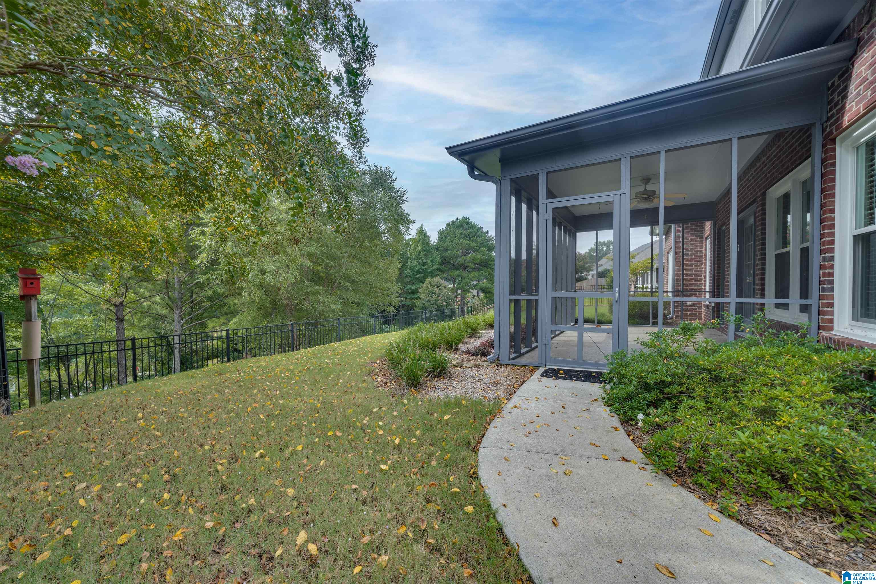 330 Wixford Trace Alabaster, AL 35007 - Photo 15 of 44