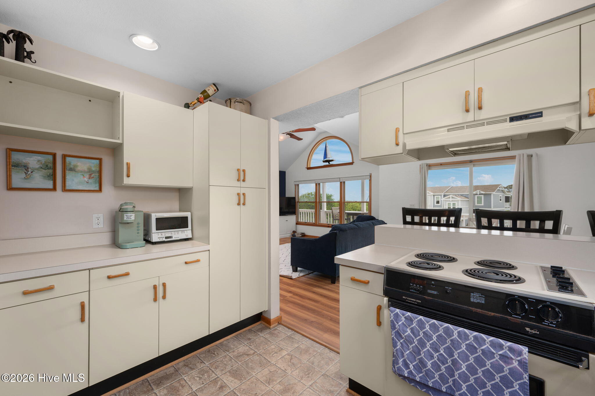 120 Jaycrest Road Duck, NC 27949 - Photo 13 of 77 15-web-or-mls-120-Jaycrest-TL-Kitchen-V5