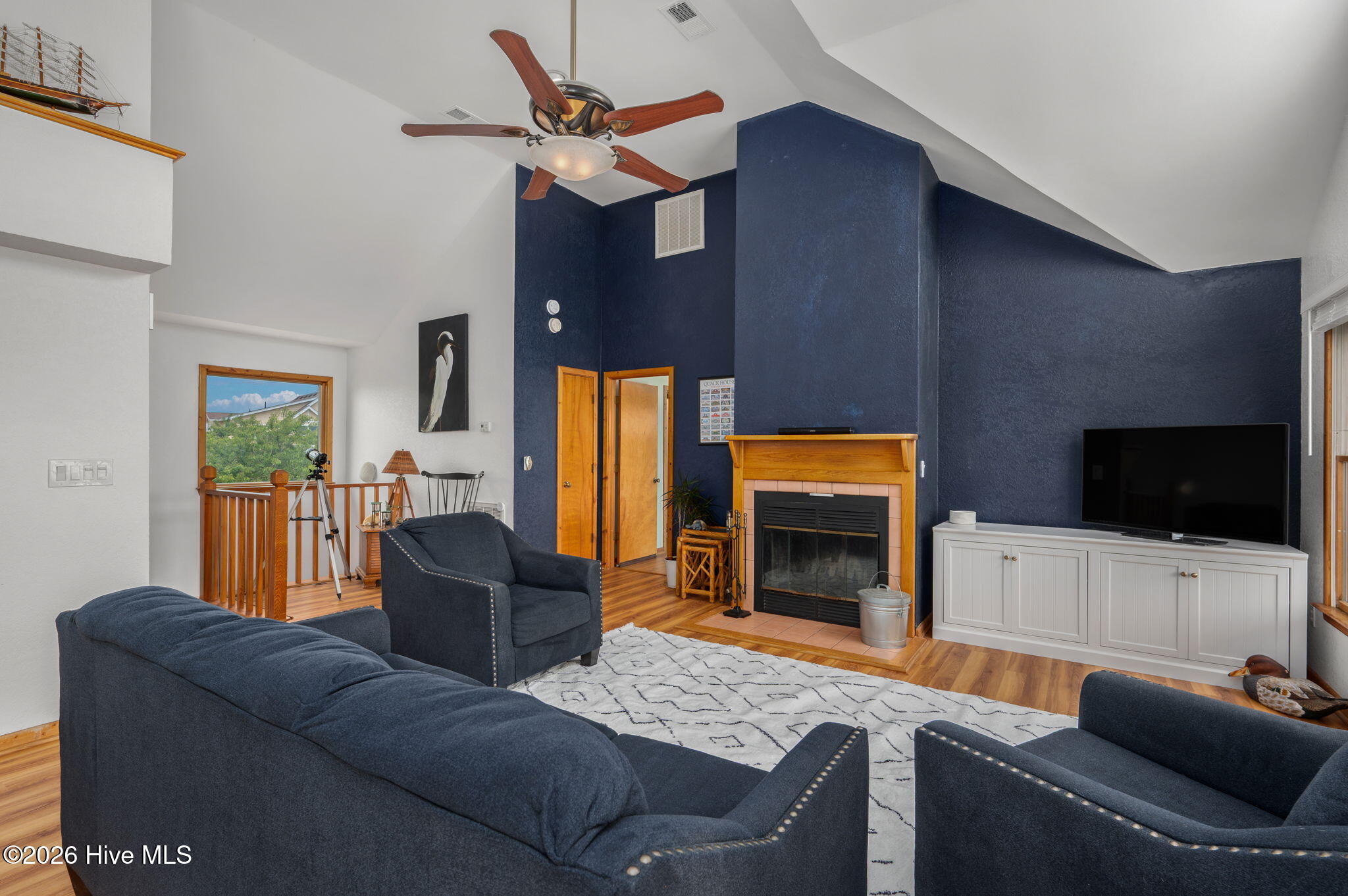 120 Jaycrest Road Duck, NC 27949 - Photo 17 of 77 9-web-or-mls-120-Jaycrest-TL-Living-V6