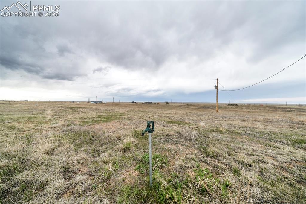 33455 Fossinger Road Yoder, CO 80864 - Photo 12 of 29 a view of a room with an ocean