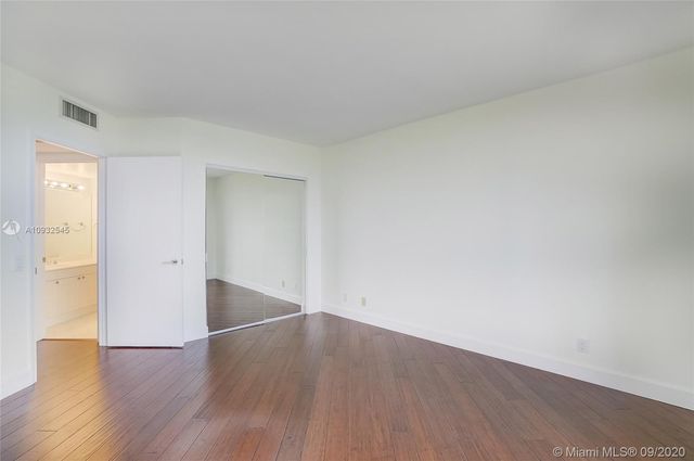 $480,000 | 3640 Yacht Club Drive, Unit 705, Aventura, FL 33180