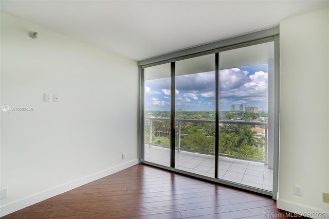 $480,000 | 3640 Yacht Club Drive, Unit 705, Aventura, FL 33180