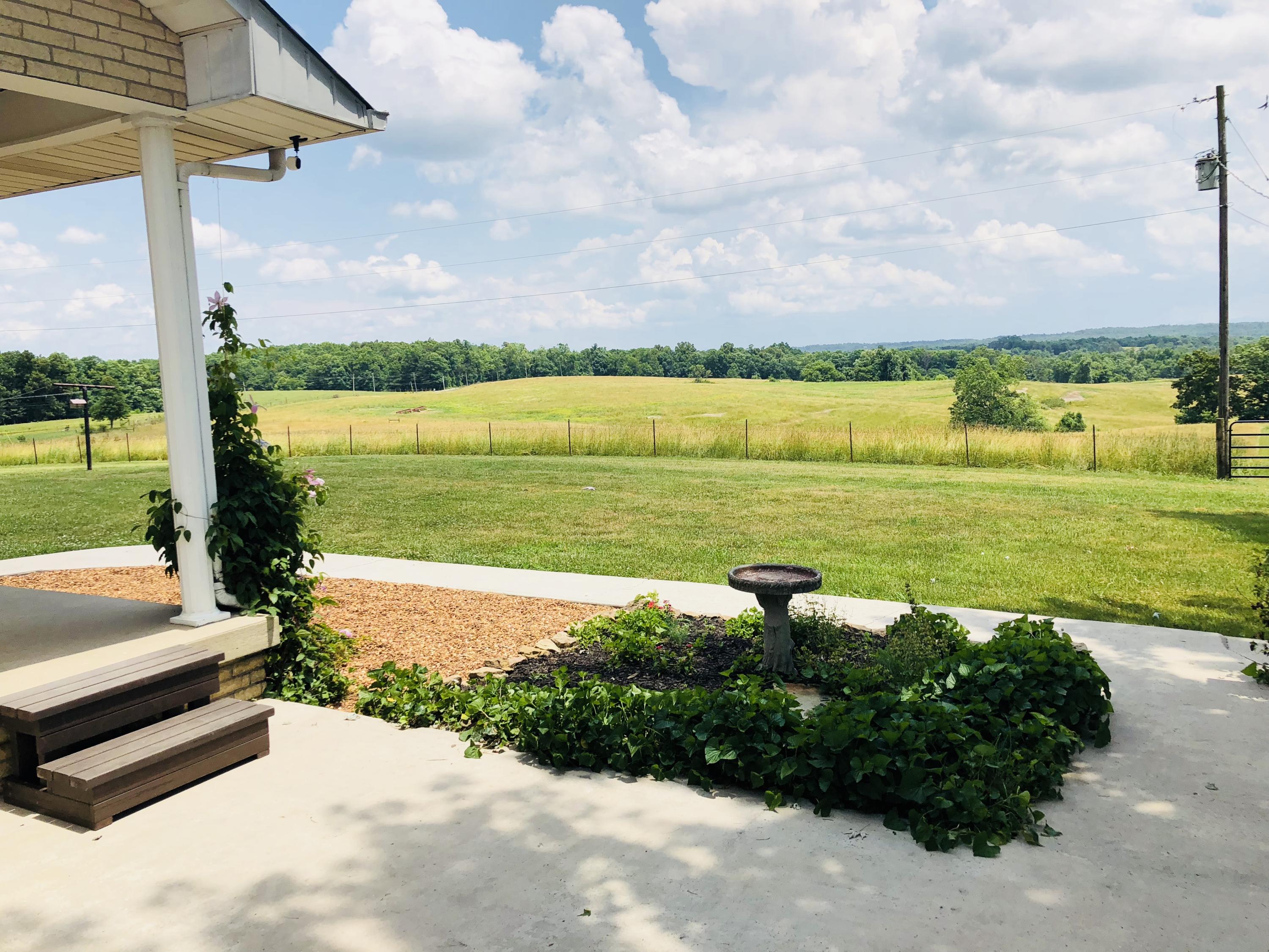 3422 Stockton Road Jamestown, TN 38556 - Photo 10 of 32 fullsizeoutput_de0