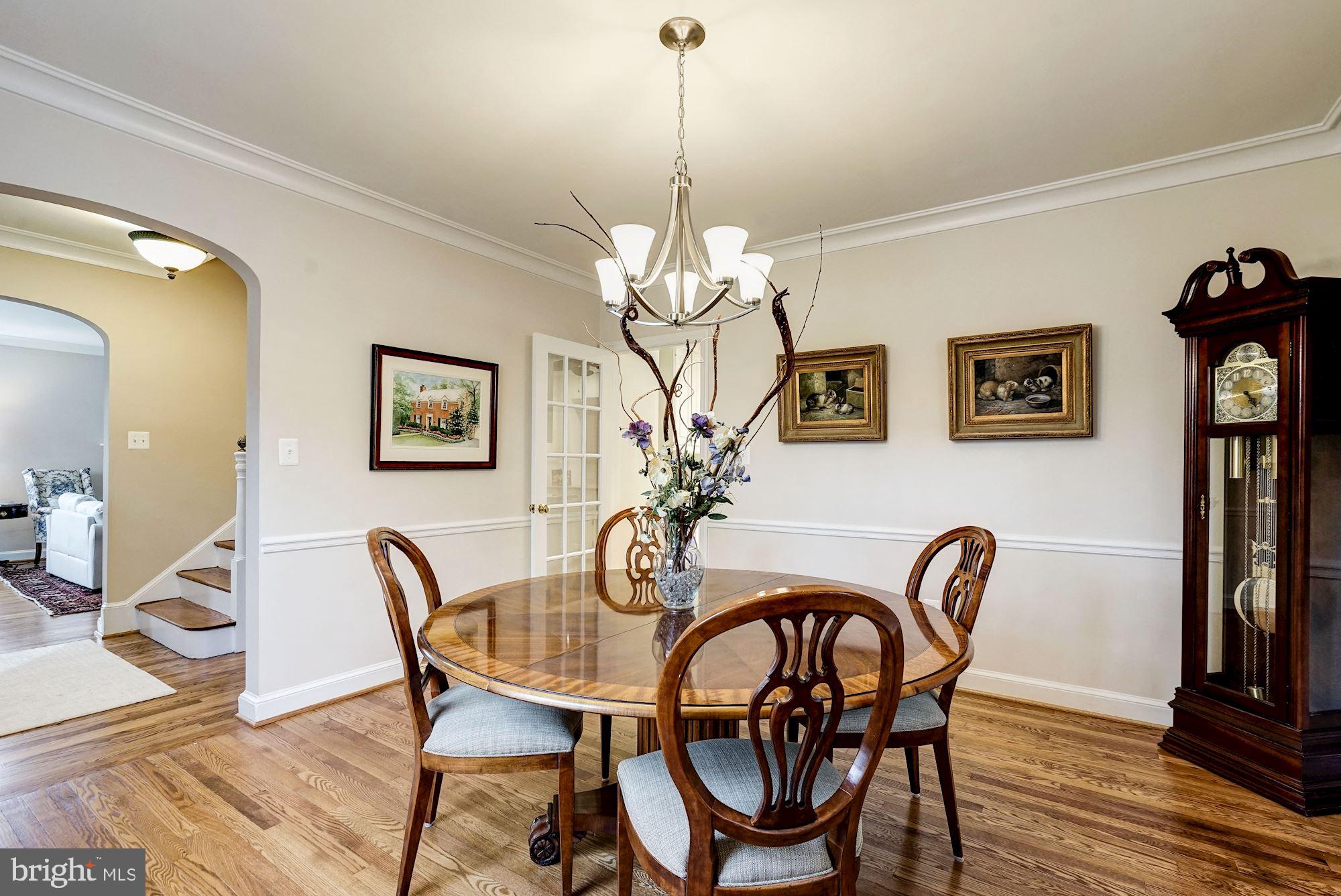 1915 Windsor Road Alexandria, VA 22307 - Photo 8 of 51 Dining Room