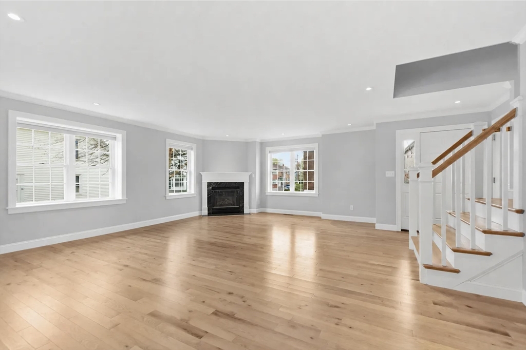 39 French Street Watertown, MA 02472 - Photo 7 of 33