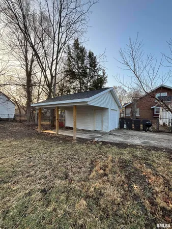 $85,000 | 1800 North Machin Avenue, Peoria, IL 61604