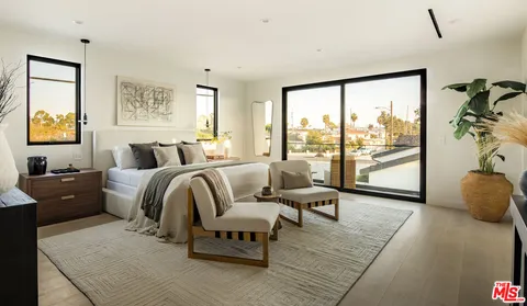 $3,695,000 | 12806 Admiral Avenue, Los Angeles, CA 90066