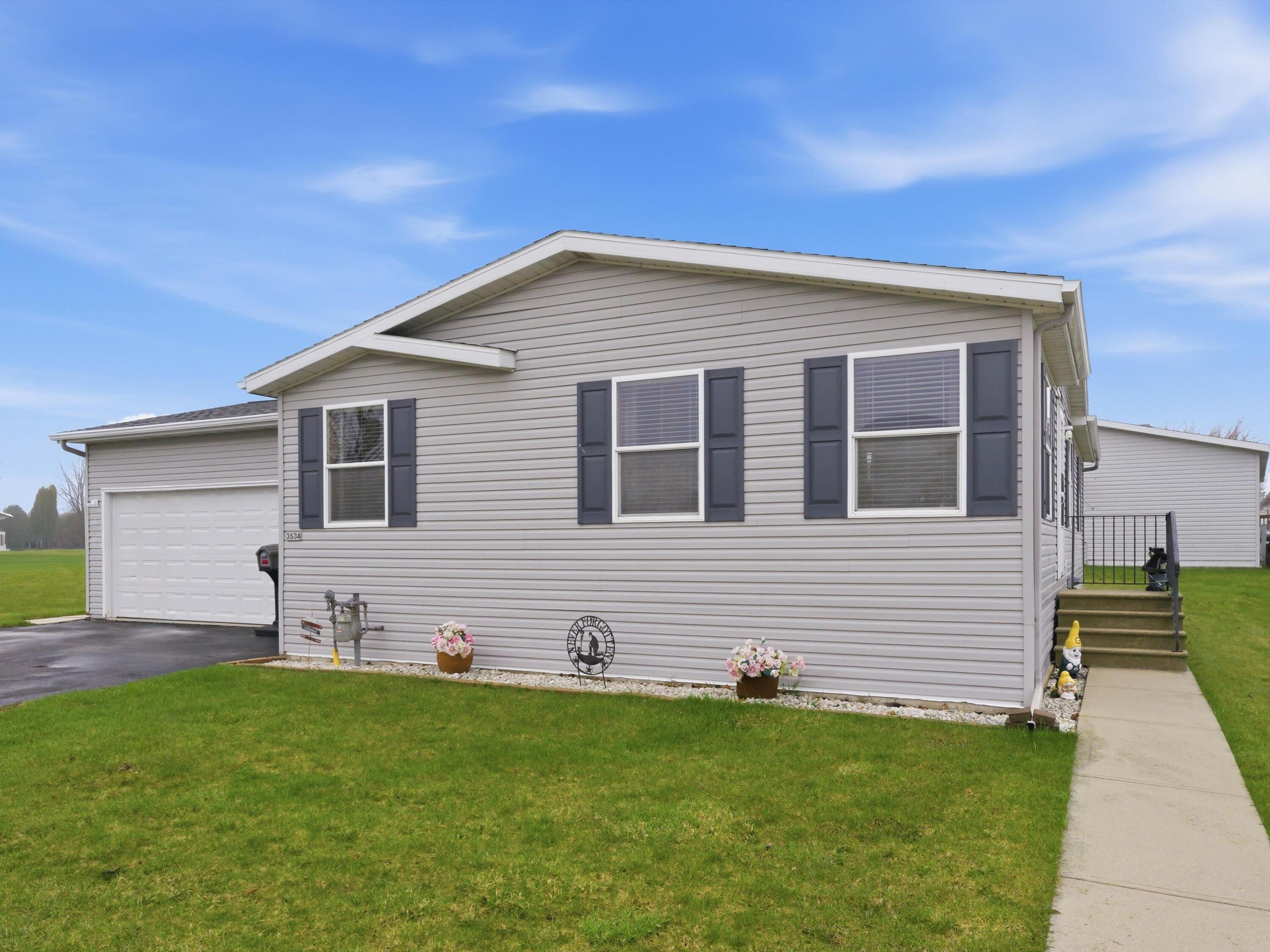 3534 Granite Road Sheboygan, WI 53083 - Photo 2 of 19 02-002_2969182_00119