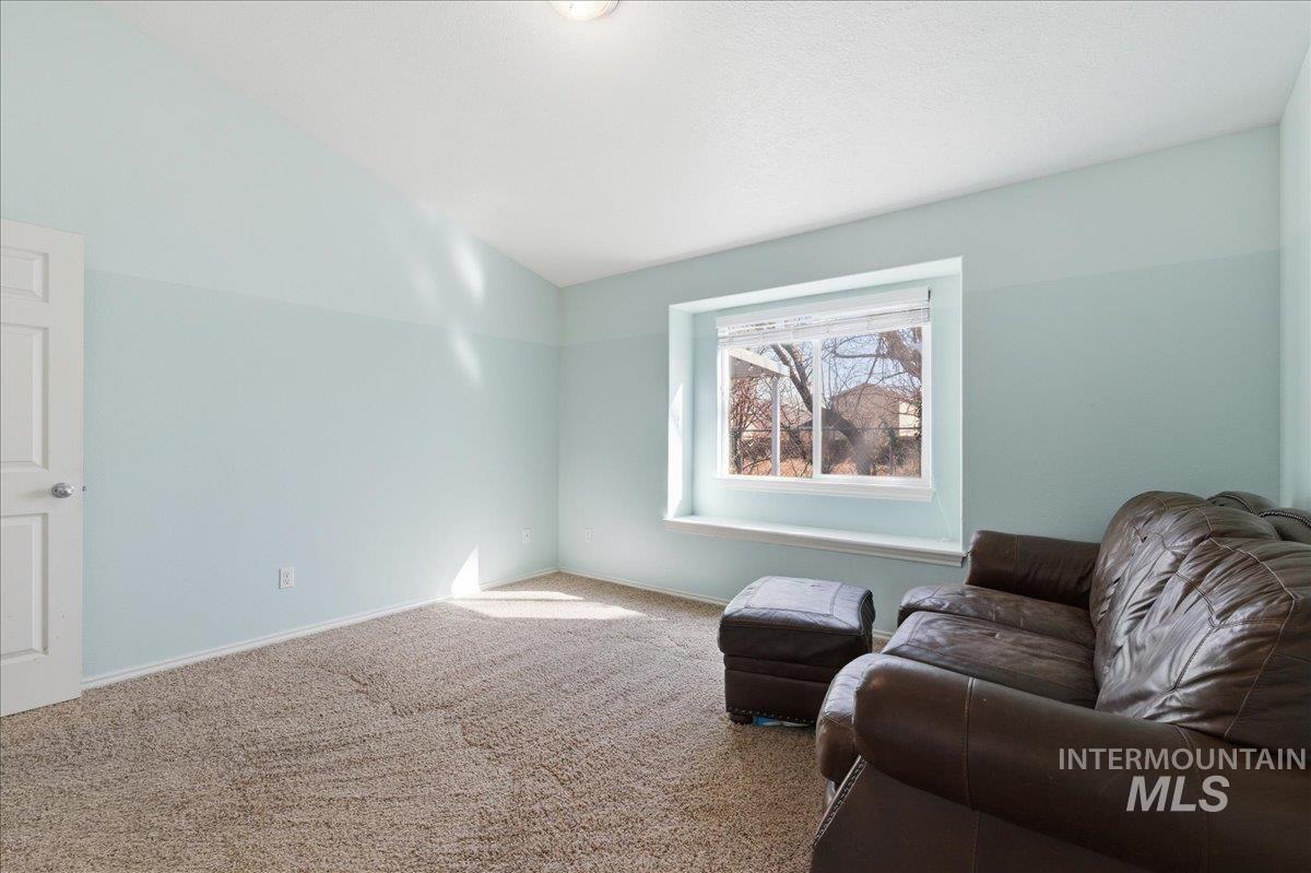 5217 Asbury Way Caldwell, ID 83607 - Photo 14 of 29