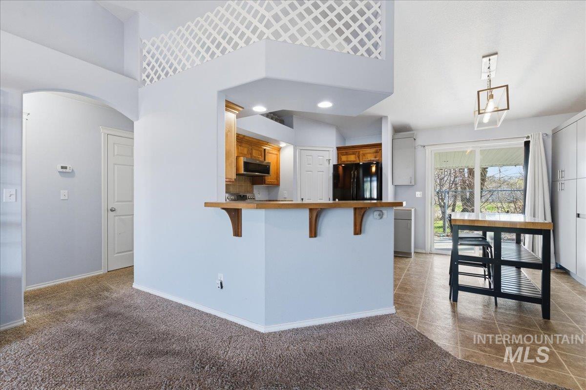 5217 Asbury Way Caldwell, ID 83607 - Photo 6 of 29