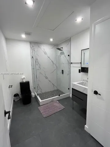 $5,900 | 270 Northwest 41st Street, Miami, FL 33127