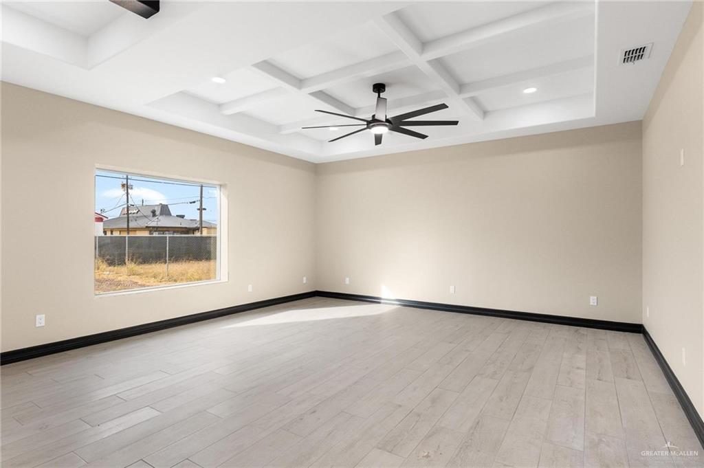 712 East Ricky Crossland Avenue Elsa, TX 78543 - Photo 3 of 27