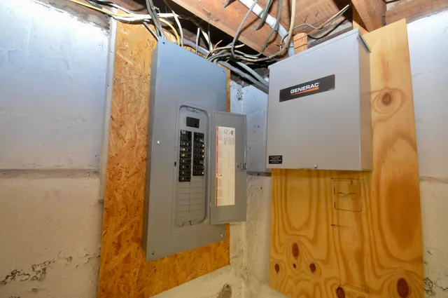 $340,000 | 744 Hammond Street, Bangor, ME 04401