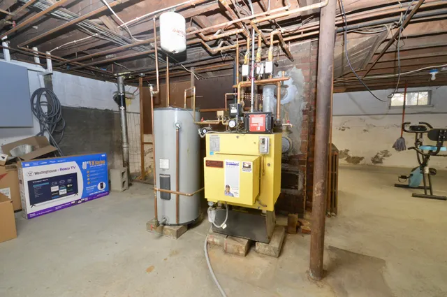 $340,000 | 744 Hammond Street, Bangor, ME 04401