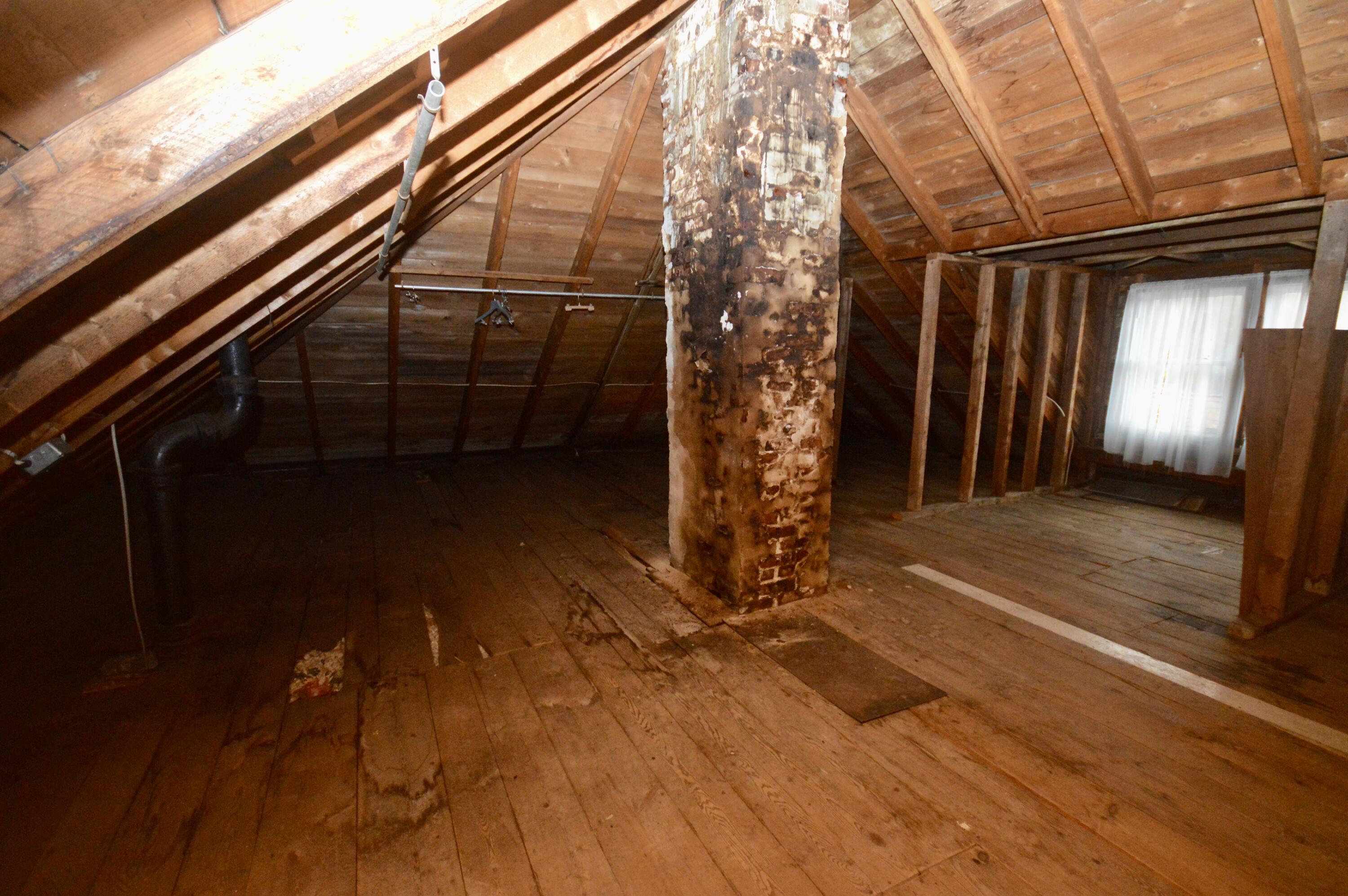 744 Hammond Street Bangor, ME 04401 - Photo 33 of 34 DSC_0039