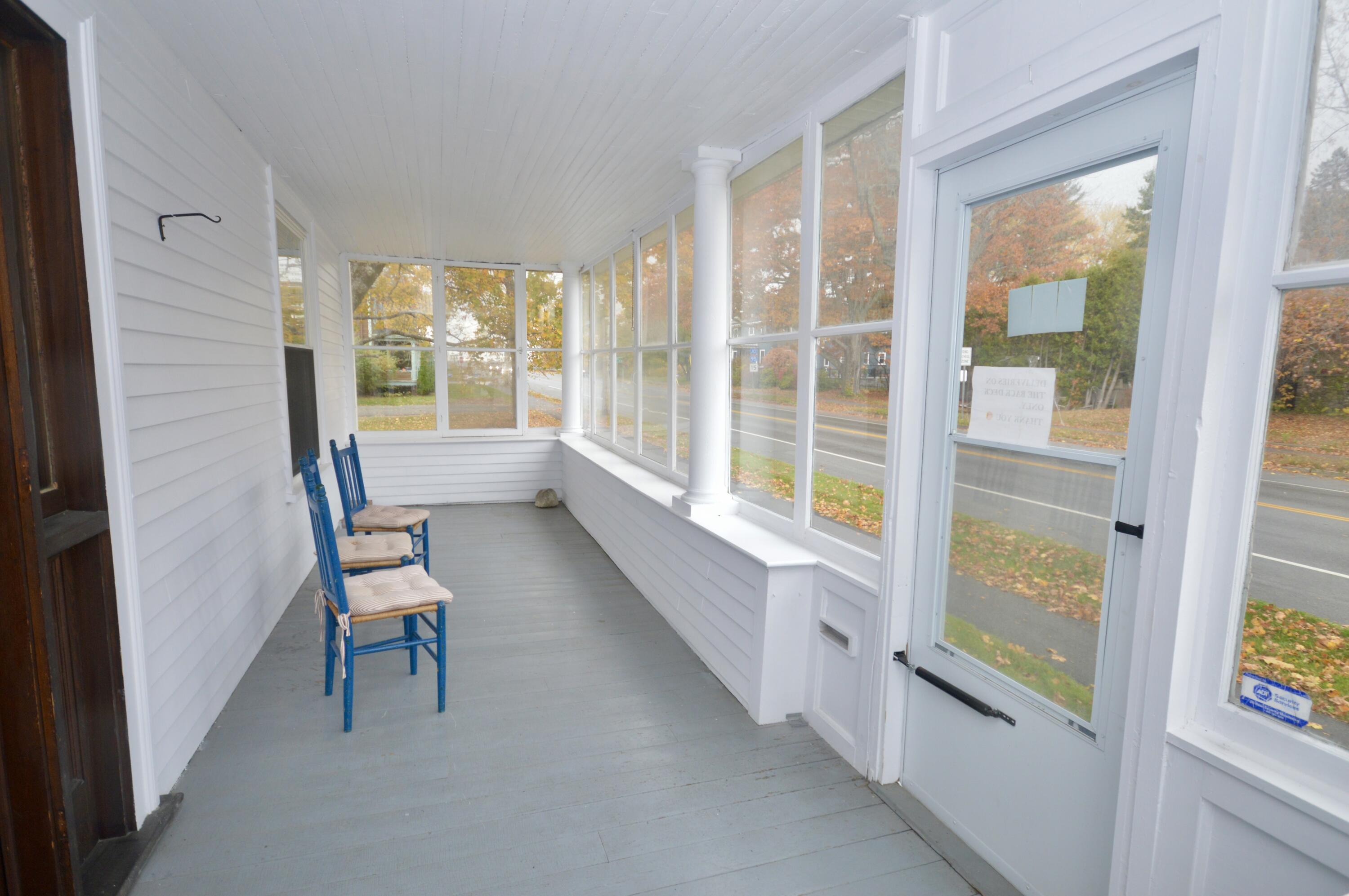 744 Hammond Street Bangor, ME 04401 - Photo 4 of 34 DSC_0048