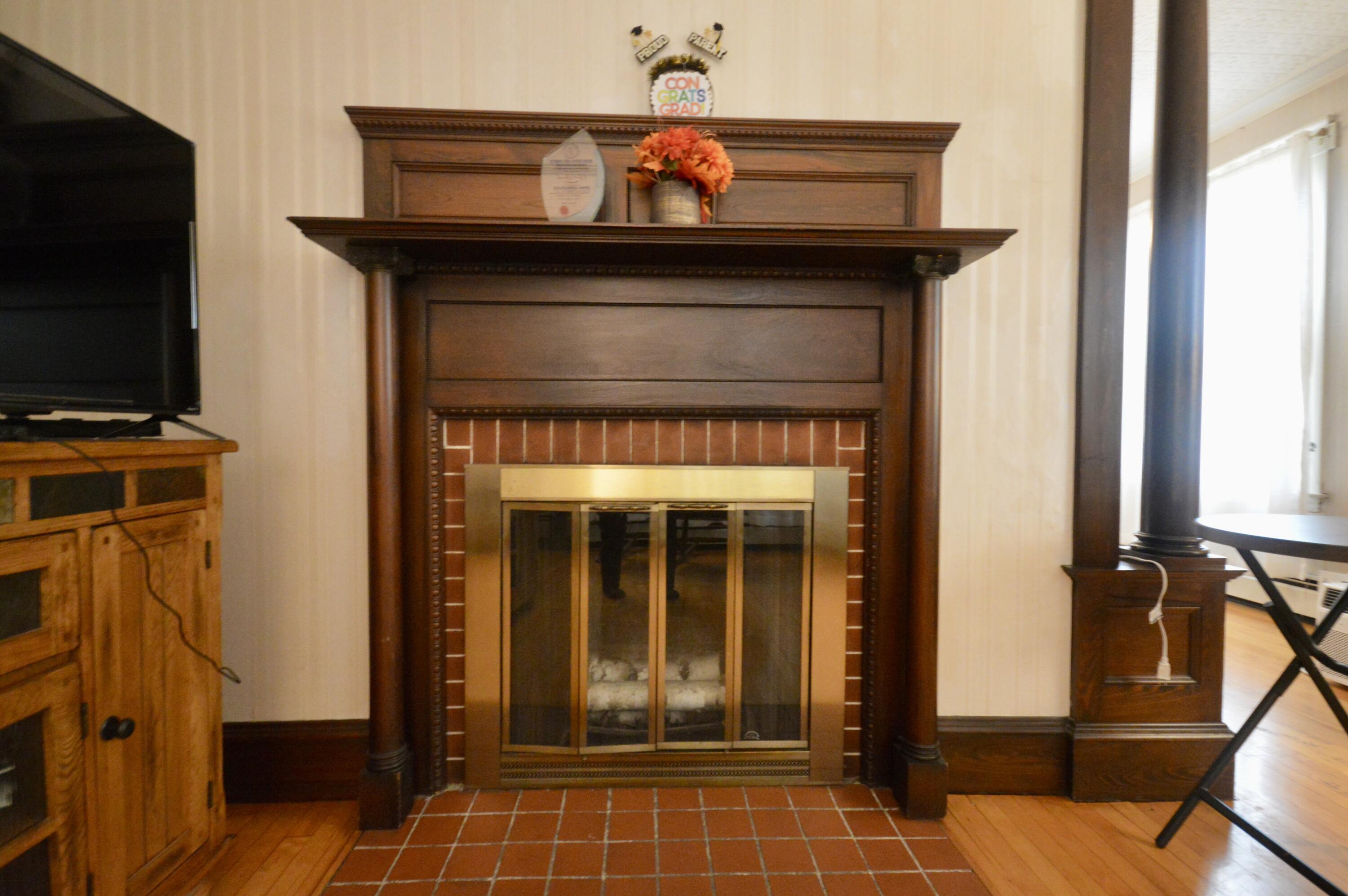 744 Hammond Street Bangor, ME 04401 - Photo 9 of 34 DSC_0012