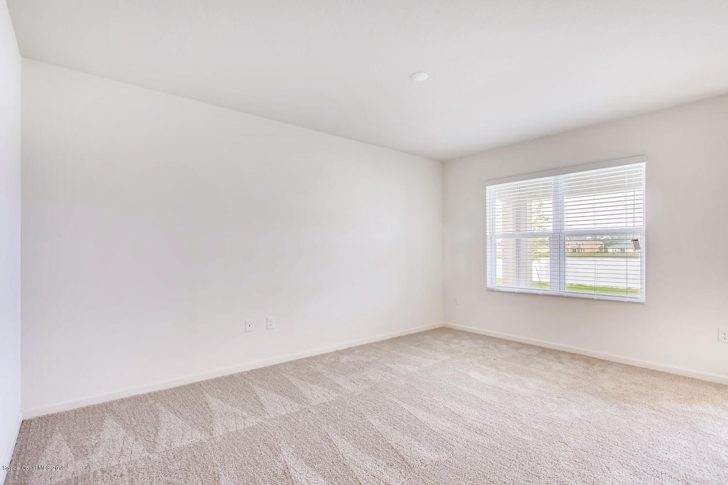 3768 Loggerhead Lane Mims, FL 32754 - Photo 6 of 40 LIVING ROOM