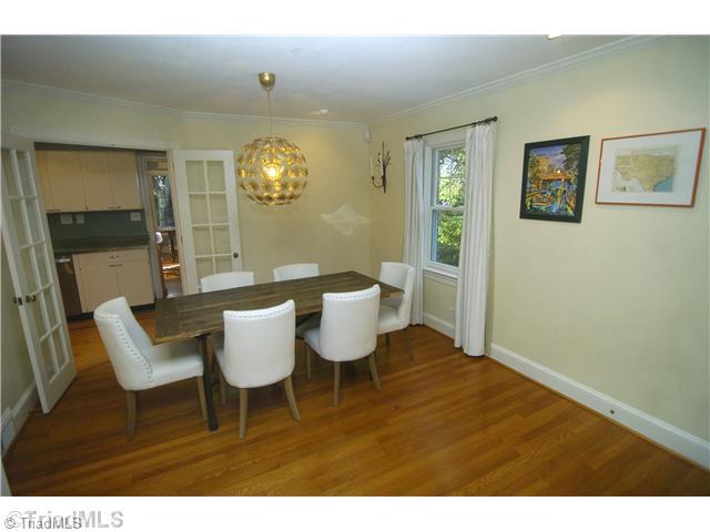 3015 University Road Winston-Salem, NC 27104 - Photo 4 of 16 Dining Room.