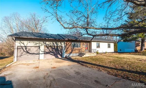 $270,000 | 21705 Rudolph Road, Waynesville, MO 65583