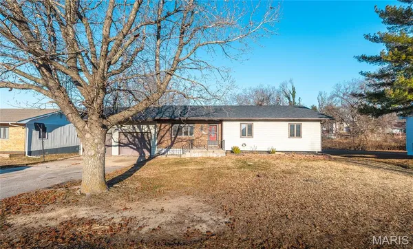 $270,000 | 21705 Rudolph Road, Waynesville, MO 65583
