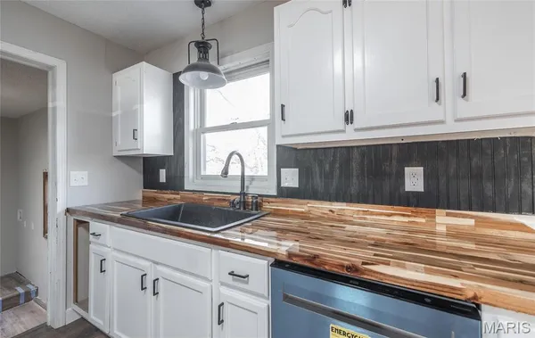 $270,000 | 21705 Rudolph Road, Waynesville, MO 65583