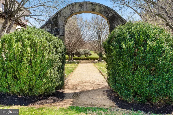 $7,900,000 | 2547 Halfway Road, The Plains, VA 20198