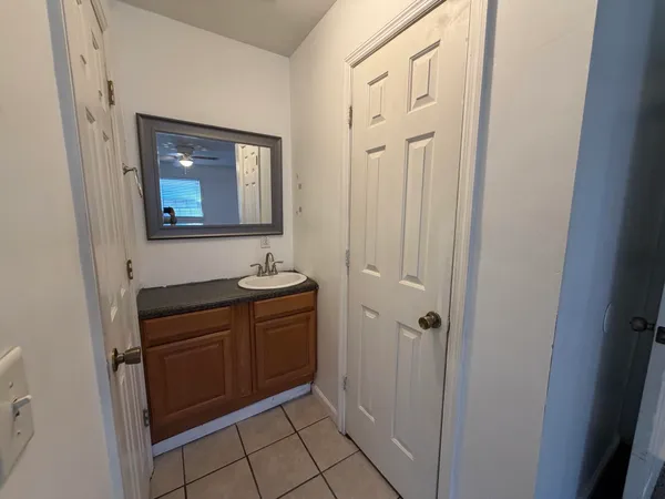 $1,900 | 124 Miley Avenue, Summerville, SC 29485